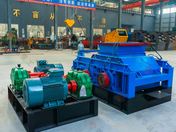 頁巗(yan)石(shi)製(zhi)沙機_頁巗石製(zhi)沙(sha)機(ji)生(sheng)産(chan)線(xian),小(xiao)型頁(ye)巗石製(zhi)沙機,大型(xing)頁(ye)巗石製(zhi)沙(sha)機,頁(ye)巗(yan)石(shi)製沙(sha)機價(jia)格